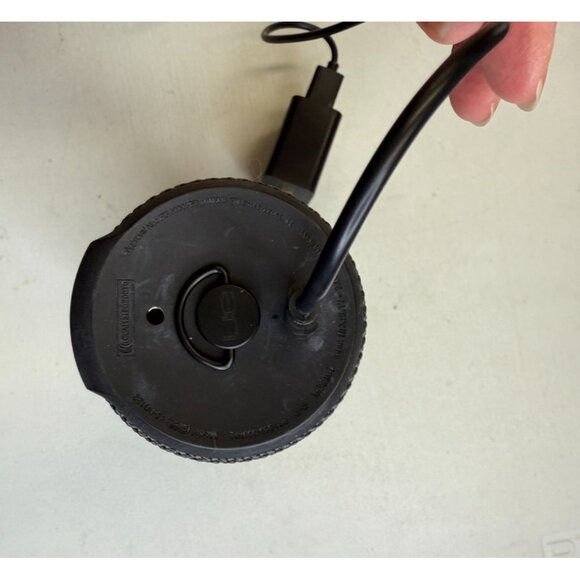 Logitech UE Ultimate Ears BOOM Wireless Bluetooth Speaker S-00122 Black/Red - Picture 10 of 14